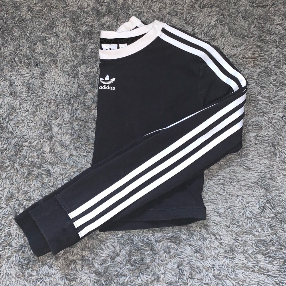 Black long sleeve Adidas crop top